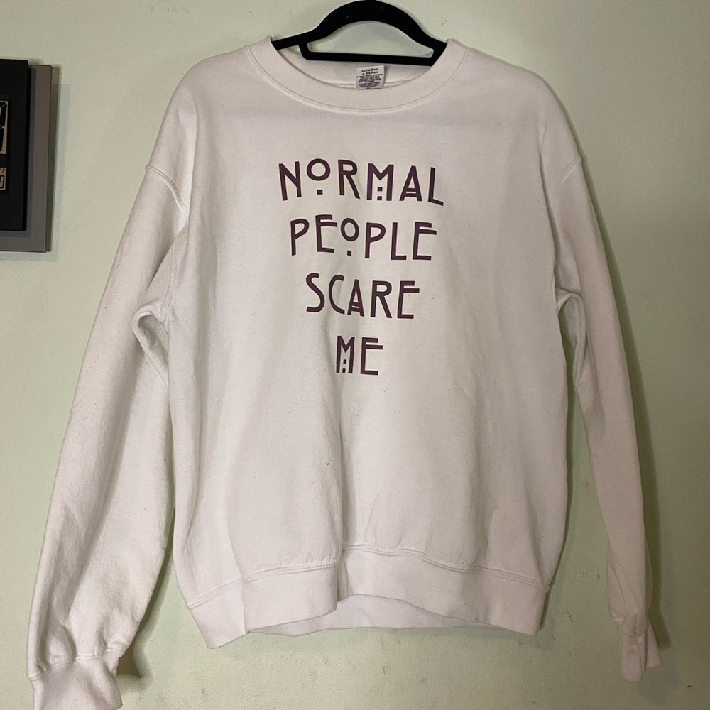 M American Horror Story White Crewneck